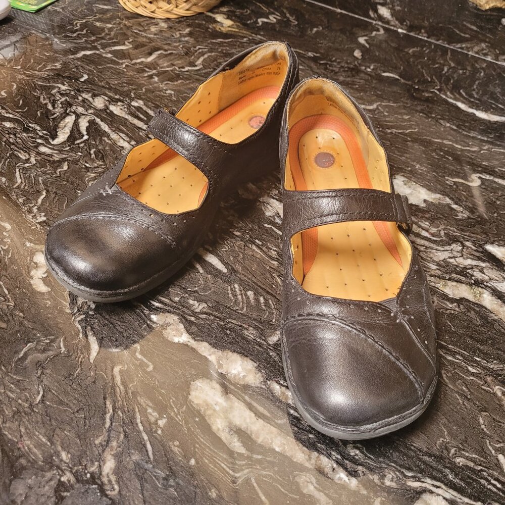 Clarks Black Leather Mary Janes